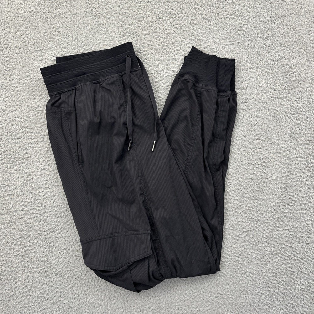 Lululemon Dance Studio Relaxed Fit Mid Rise Cargo Jogger Pants Black Small x 28